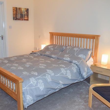 Wye Apartment, Litton Mill บักซ์ตัน ภายนอก รูปภาพ