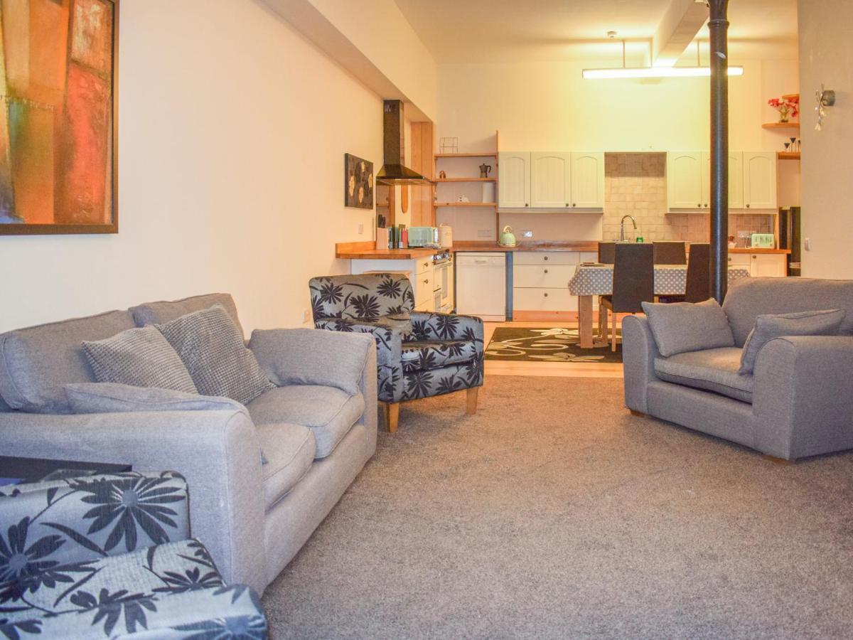 Wye Apartment, Litton Mill บักซ์ตัน ภายนอก รูปภาพ