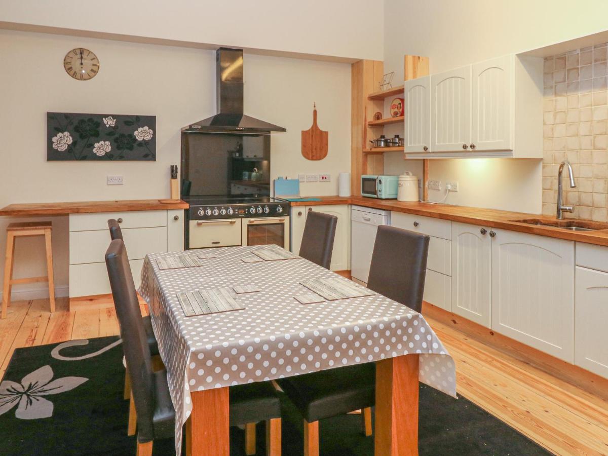 Wye Apartment, Litton Mill บักซ์ตัน ภายนอก รูปภาพ